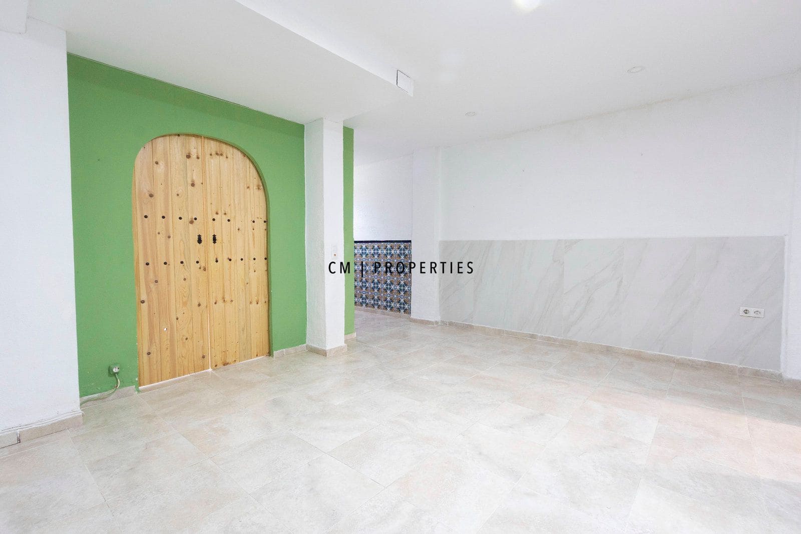 3 bedroom Flat for sale in Torrent - € 200,000 (Ref: 9612004)