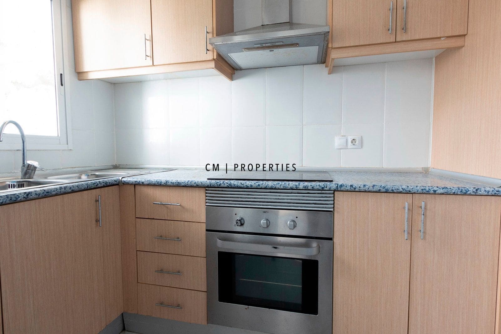 3 bedroom Flat for sale in Torrent - € 200,000 (Ref: 9612004)