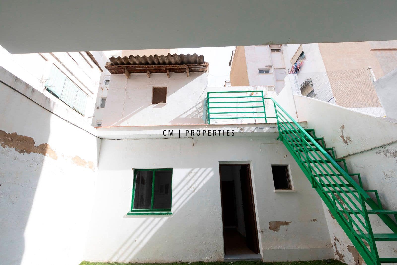 3 bedroom Flat for sale in Torrent - € 200,000 (Ref: 9612004)