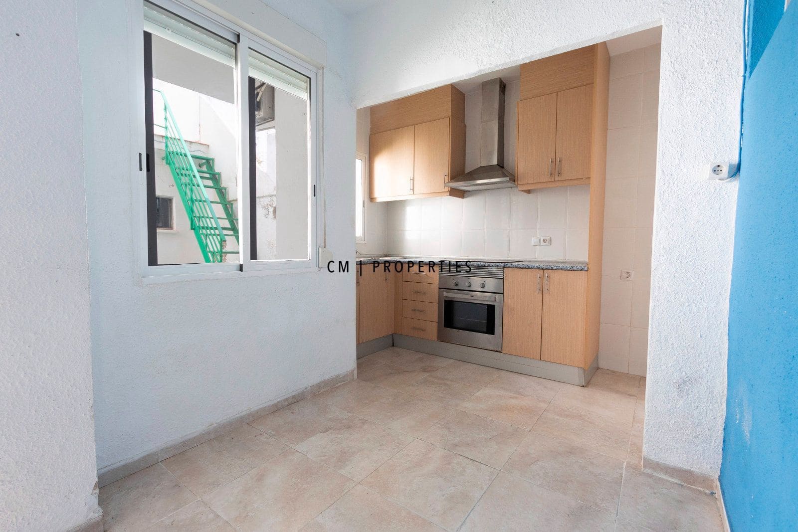 3 bedroom Flat for sale in Torrent - € 200,000 (Ref: 9612004)
