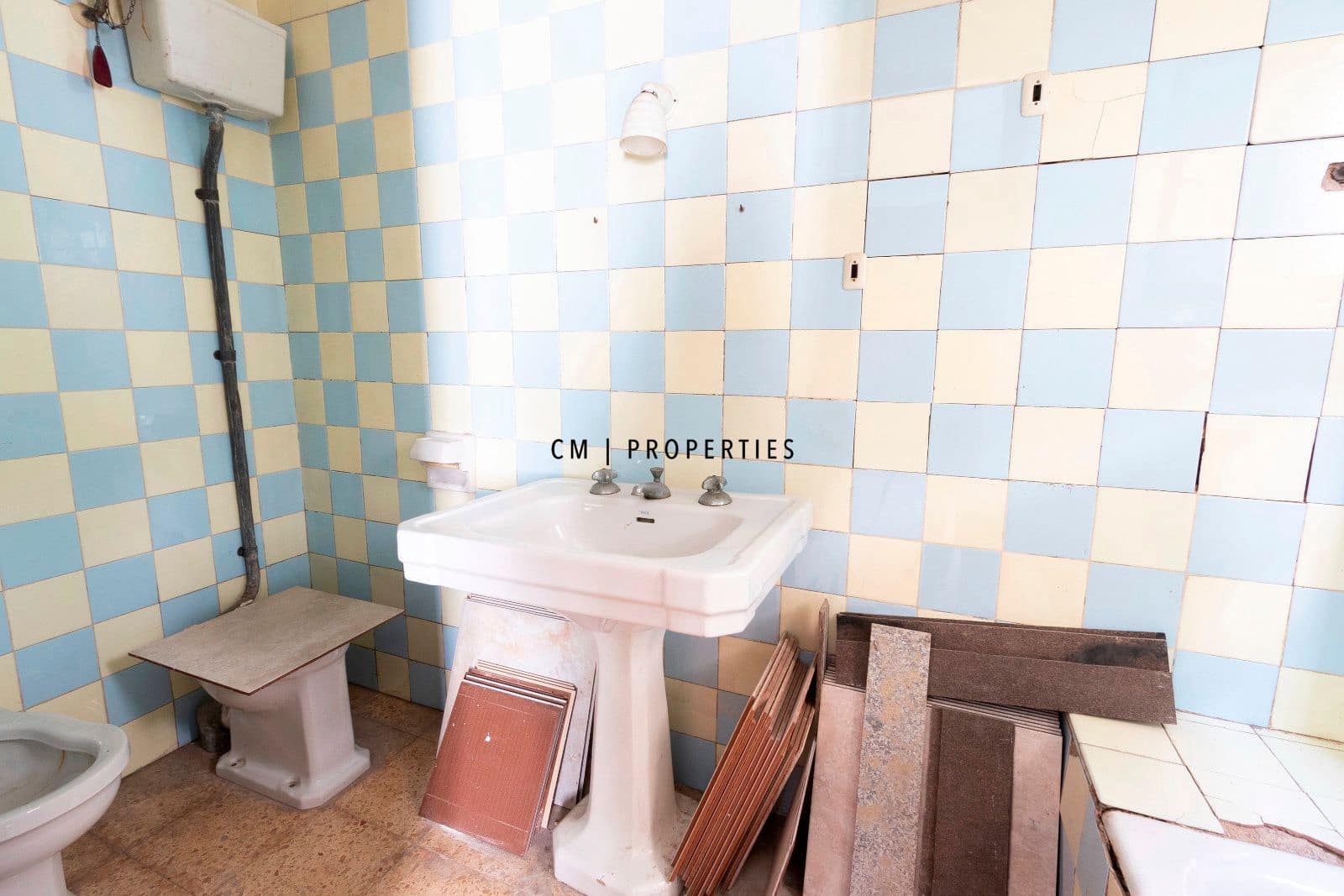 3 bedroom Flat for sale in Torrent - € 200,000 (Ref: 9612004)