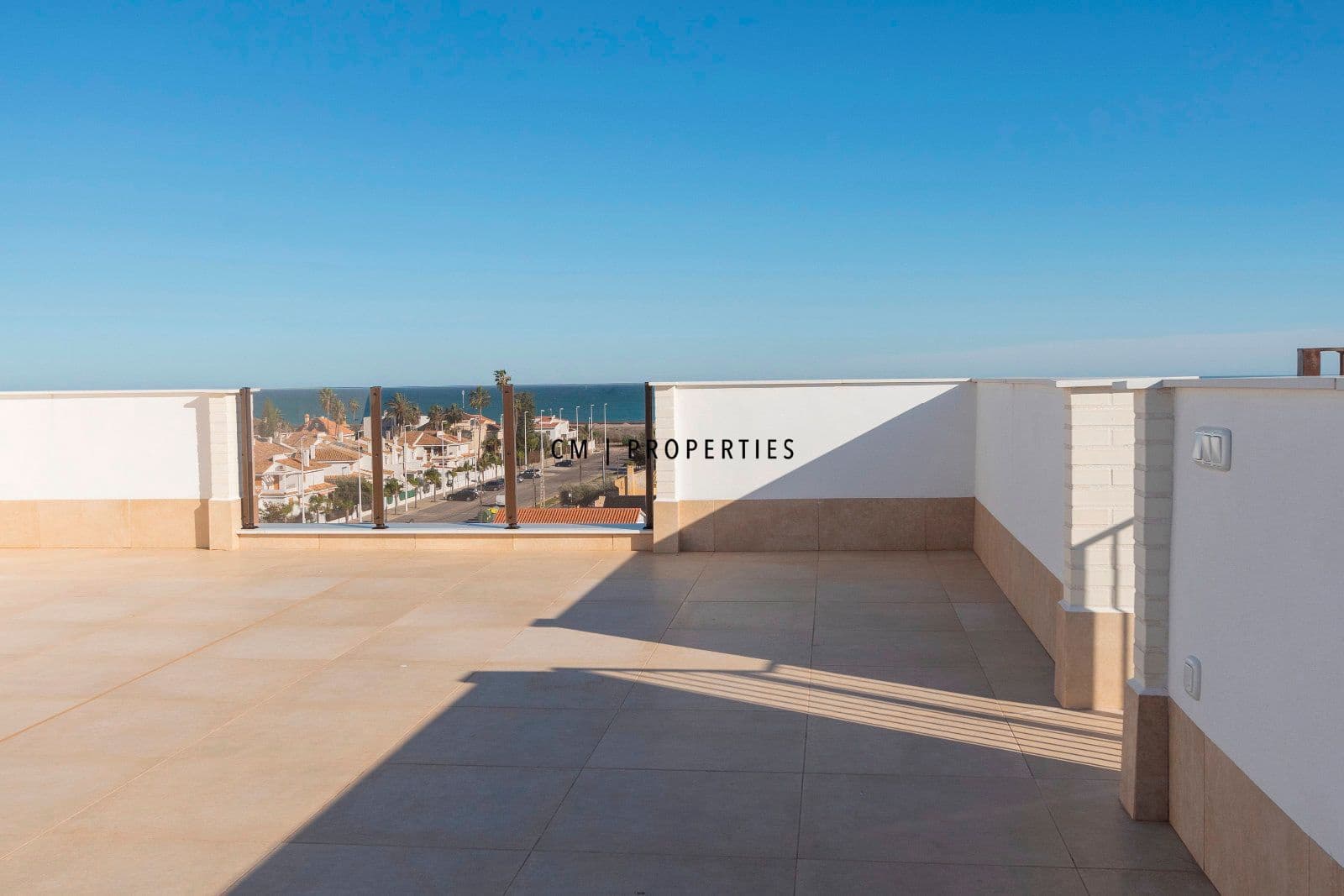 2 makuuhuone Kattohuoneisto vuokrattavana paikassa Sagunto / Sagunt mukana uima-altaan 
autotalli - 1 500 € (Ref: 9614077)