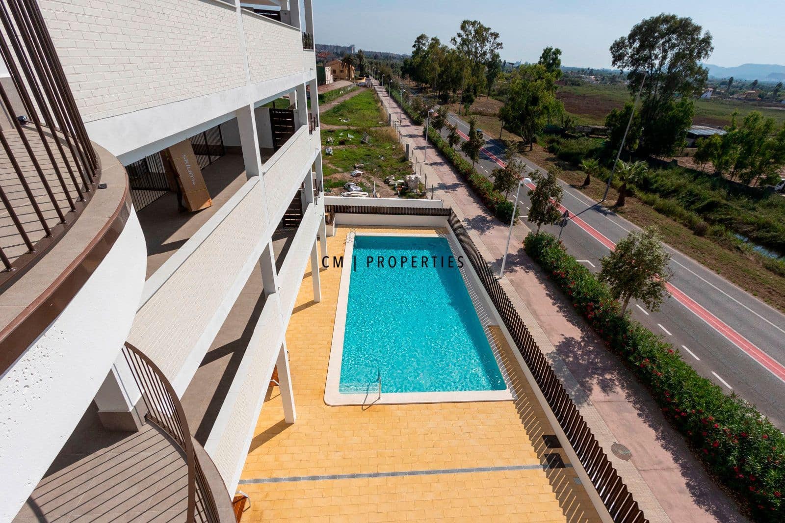 2 makuuhuone Kattohuoneisto vuokrattavana paikassa Sagunto / Sagunt mukana uima-altaan 
autotalli - 1 500 € (Ref: 9614077)