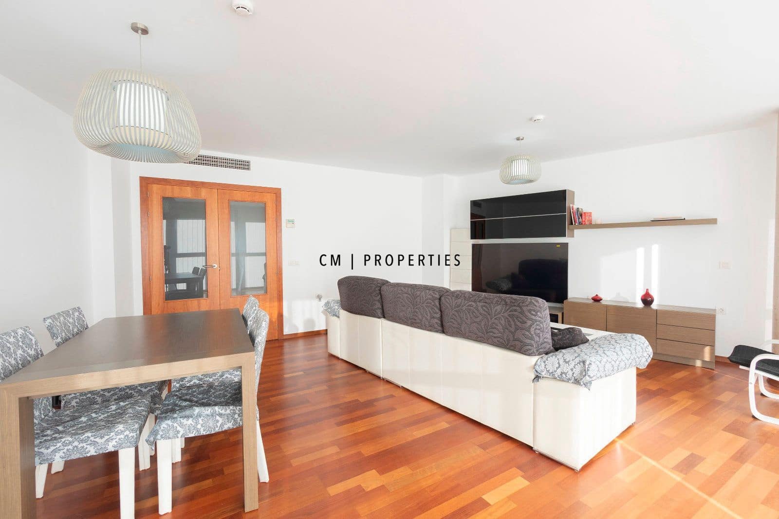 4 sypialnia Mieszkanie do wynajęcia w Sagunto / Sagunt z basenem garażem - 1 850 € (Ref: 9614078)