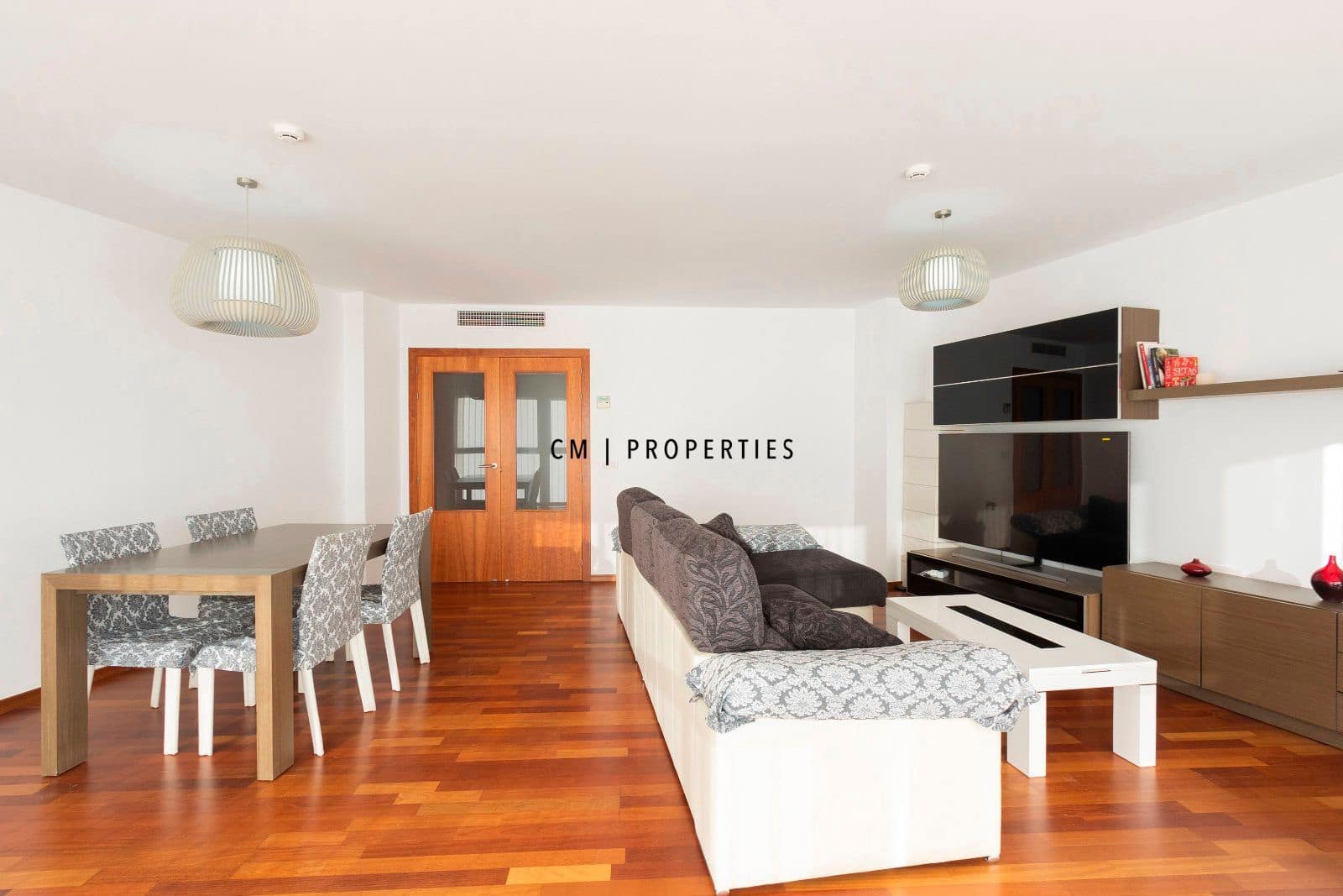 4 sypialnia Mieszkanie do wynajęcia w Sagunto / Sagunt z basenem garażem - 1 850 € (Ref: 9614078)