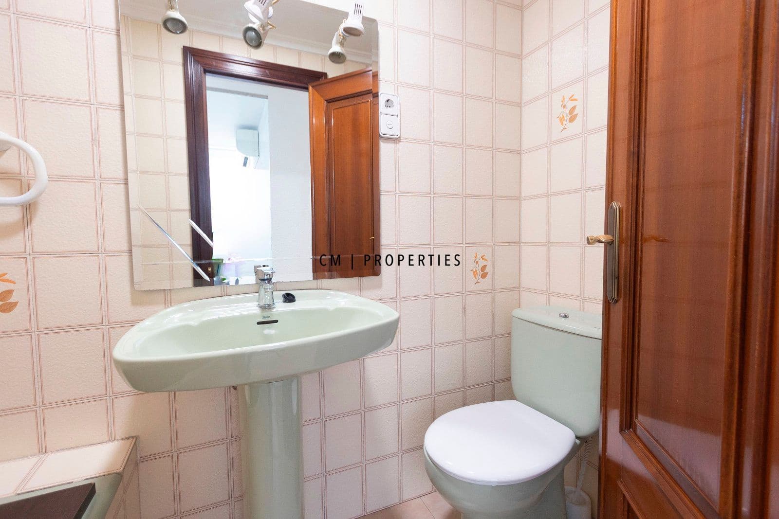 Piso de 2 habitaciones en València ciudad en venta con garaje - 585.000 € (Ref: 9614437)