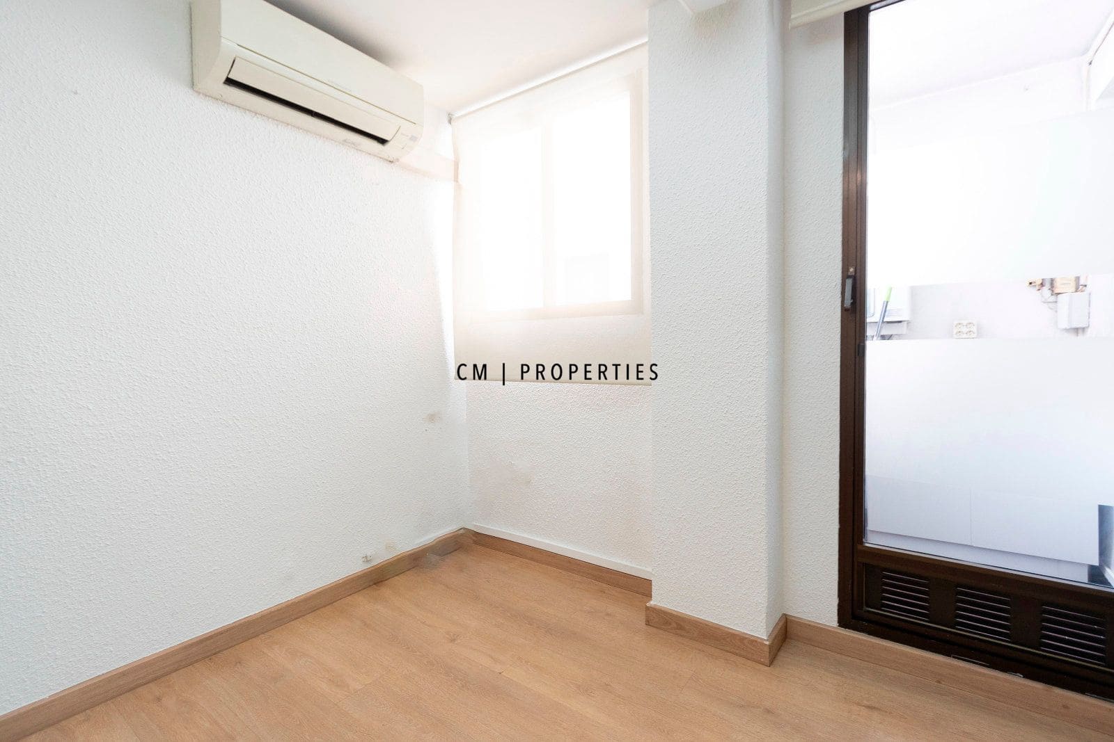 Piso de 2 habitaciones en València ciudad en venta con garaje - 585.000 € (Ref: 9614437)