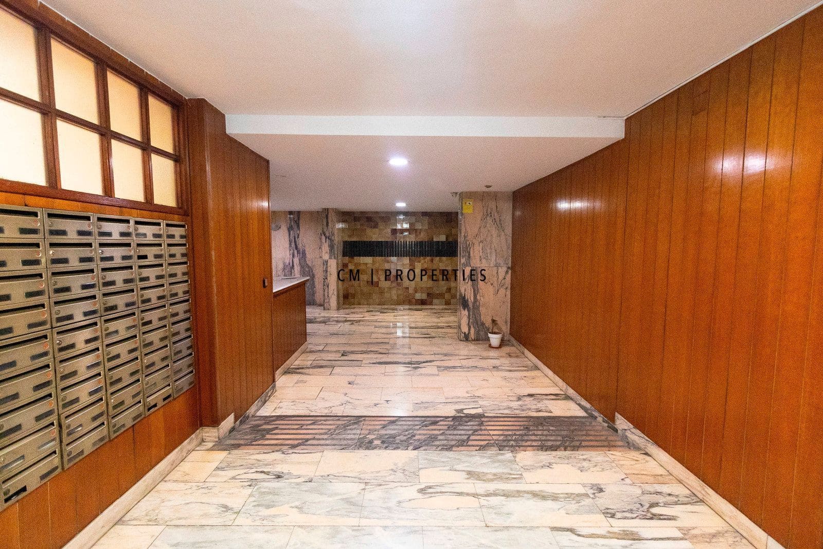 Piso de 2 habitaciones en València ciudad en venta con garaje - 585.000 € (Ref: 9614437)