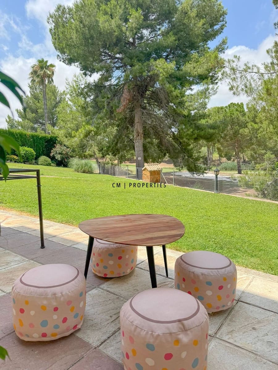 2 sovrum Lägenhet till salu i Chiva med pool garage - 240 000 € (Ref: 9618460)