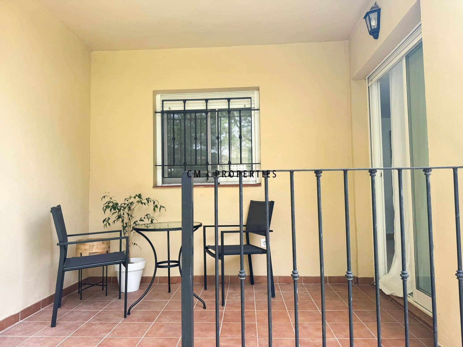 2 sovrum Lägenhet till salu i Chiva med pool garage - 240 000 € (Ref: 9618460)