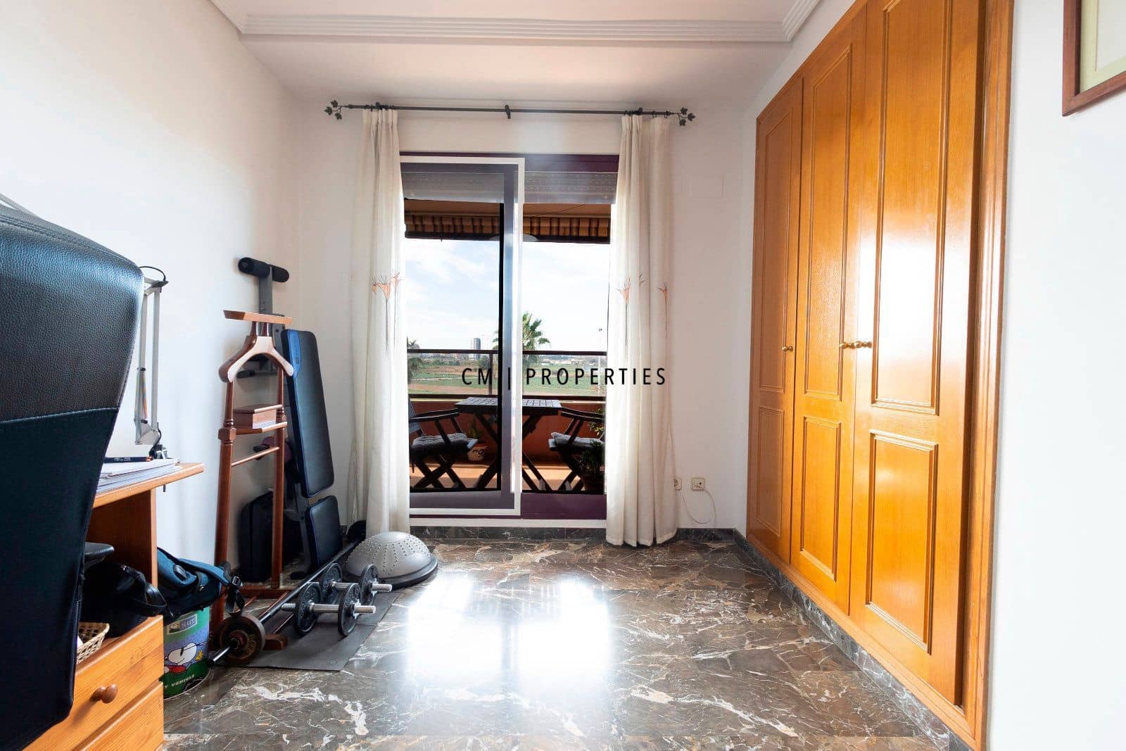 4 sypialnia Mieszkanie na sprzedaż w Miasto Walencja z basenem garażem - 599 000 € (Ref: 9618801)