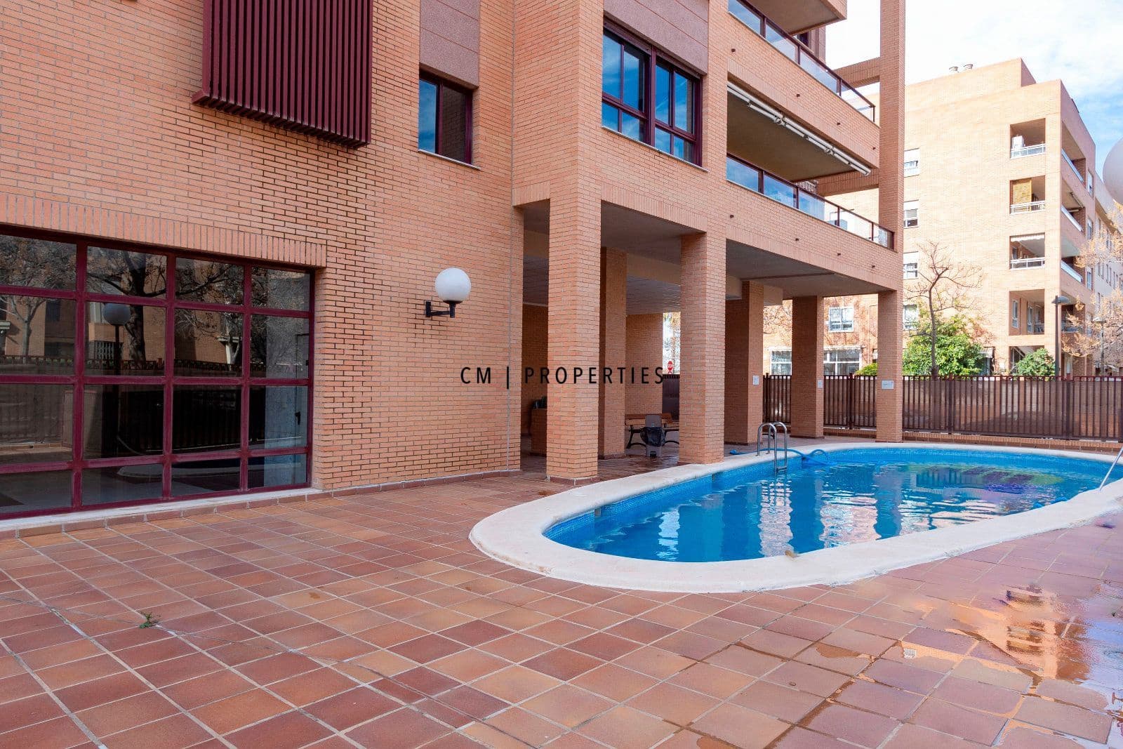 4 sypialnia Mieszkanie na sprzedaż w Miasto Walencja z basenem garażem - 599 000 € (Ref: 9618801)