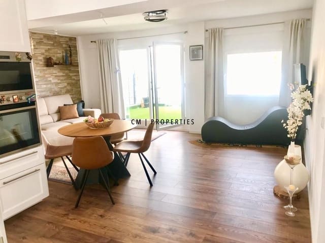 2 soveværelse Penthouse til leje i Valencia by - € 1.650 (Ref: 9622936)