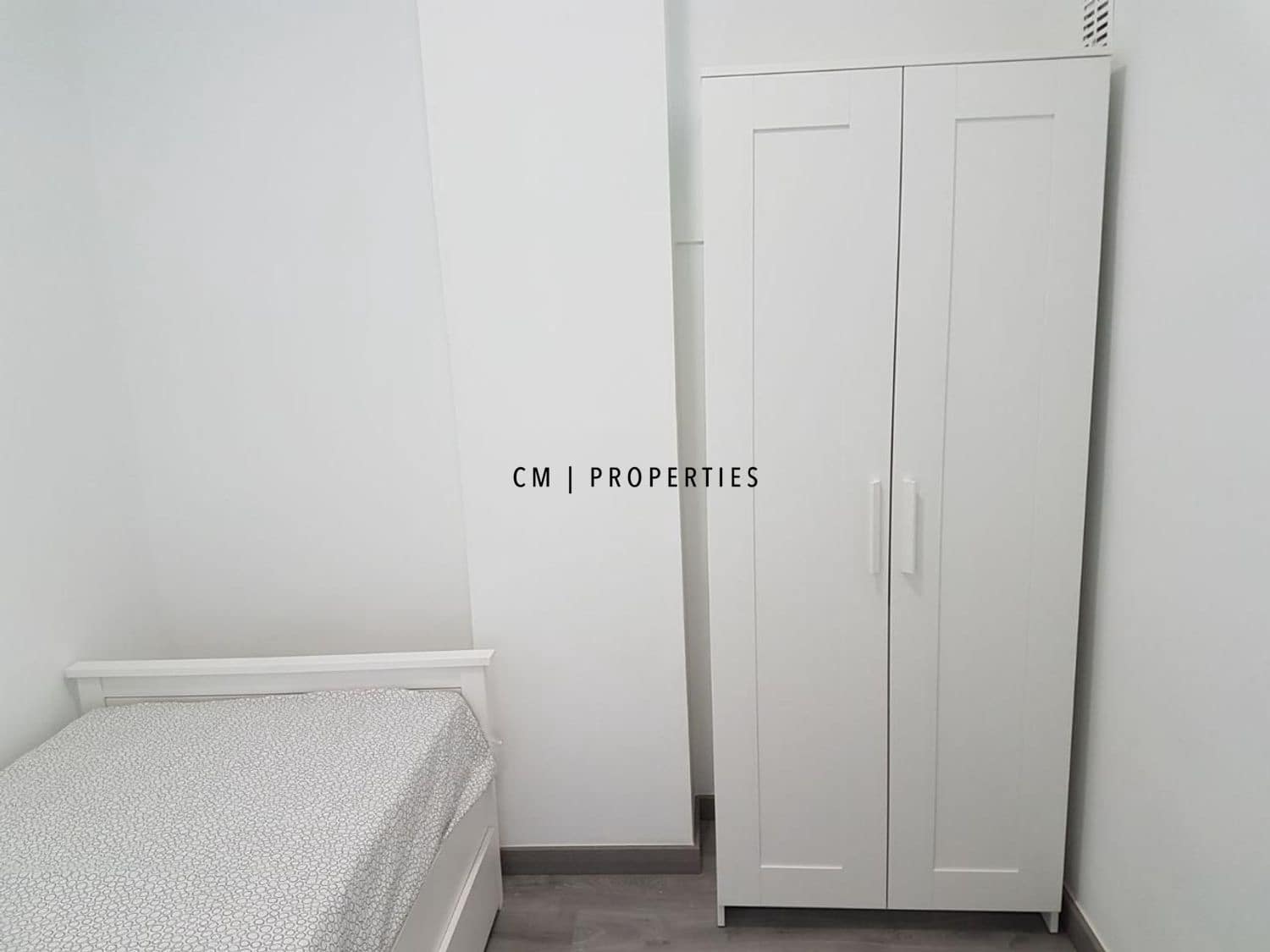 2 bedroom Flat for rent in Valencia city - € 1,200 (Ref: 9624200)