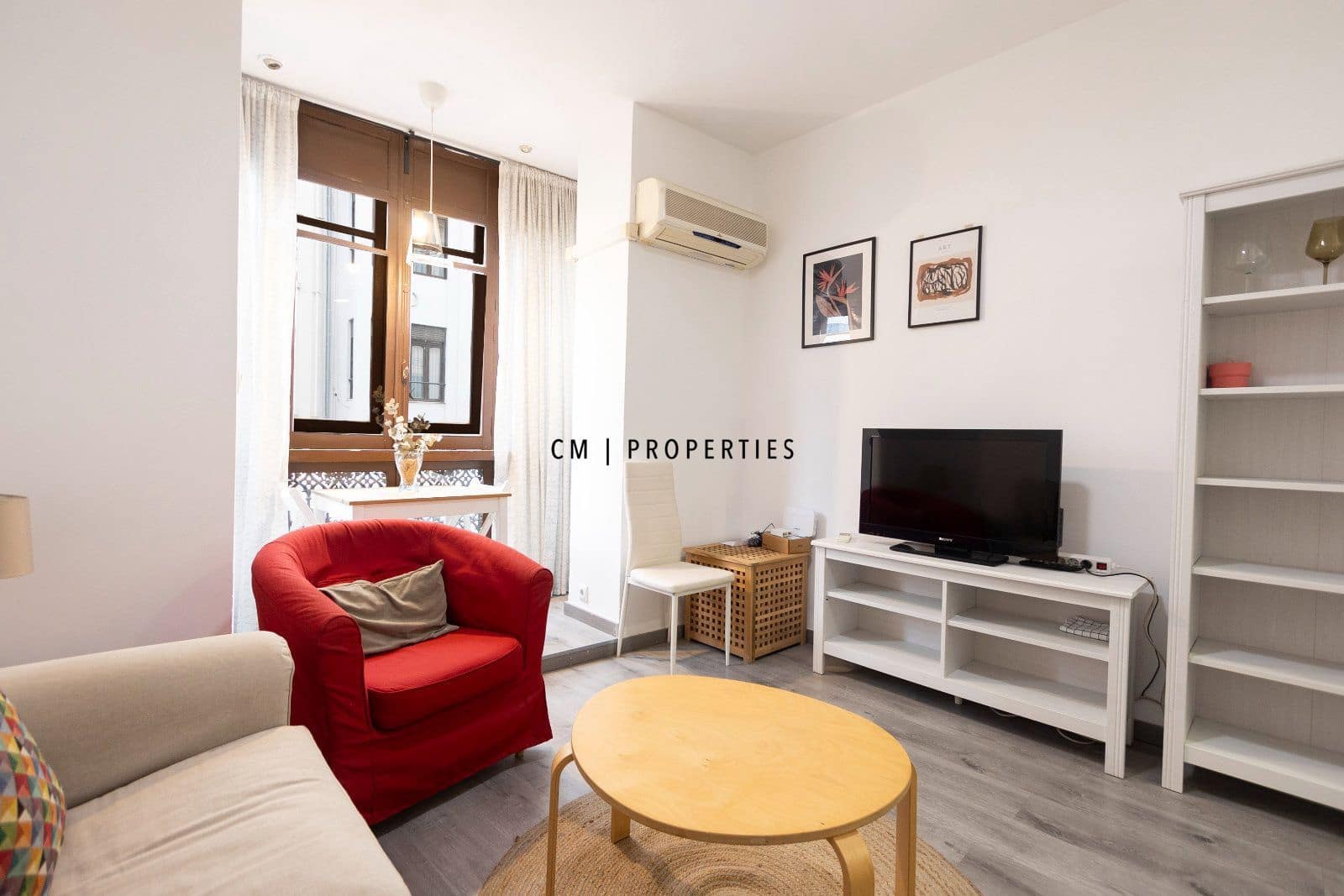 2 bedroom Flat for rent in Valencia city - € 1,200 (Ref: 9624200)