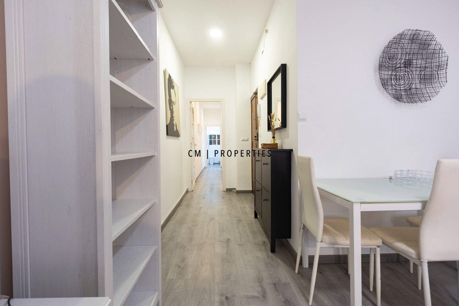 2 bedroom Flat for rent in Valencia city - € 1,200 (Ref: 9624200)