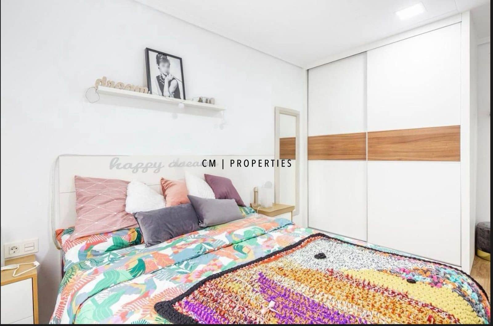 Piso de 3 habitaciones en València ciudad en alquiler - 1.300 € (Ref: 9626097)