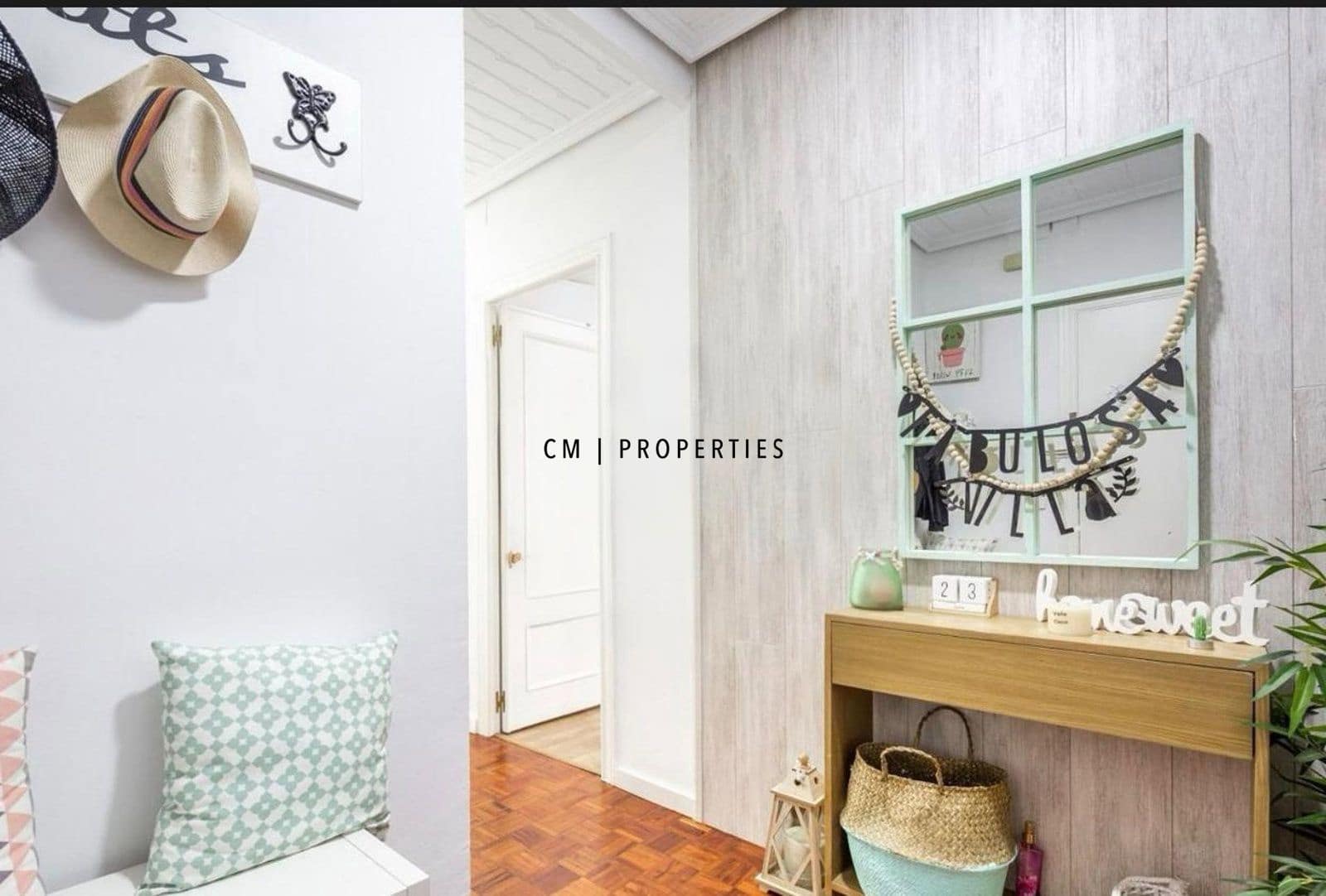 Piso de 3 habitaciones en València ciudad en alquiler - 1.300 € (Ref: 9626097)