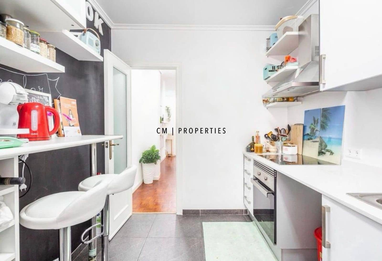 Piso de 3 habitaciones en València ciudad en alquiler - 1.300 € (Ref: 9626097)