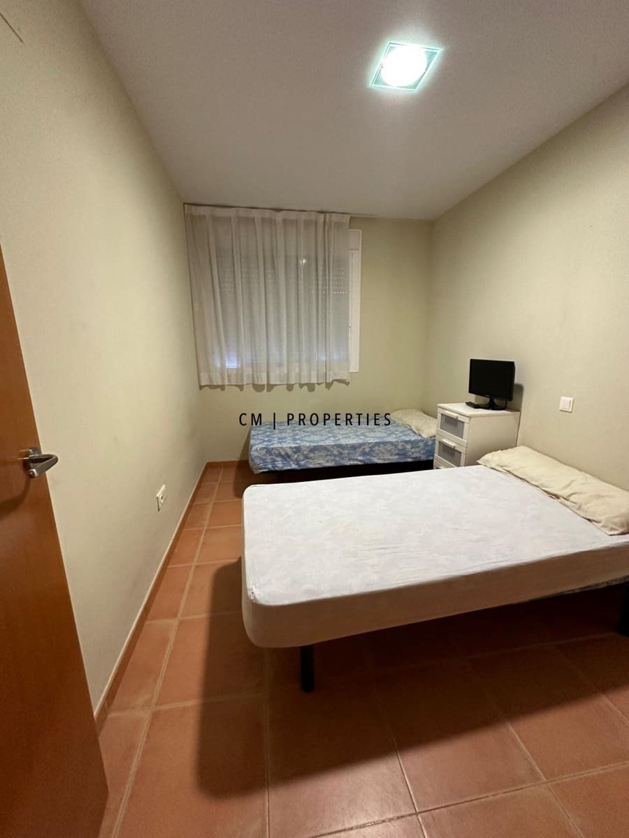 Ático de 2 habitaciones en Almenara en alquiler con garaje - 850 € (Ref: 9626993)