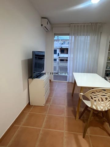 Ático de 2 habitaciones en Almenara en alquiler - 850 € (Ref: 9626993)