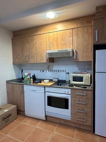 2 quarto Penthouse para arrendar em Almenara com garagem - 850 € (Ref: 9626993)