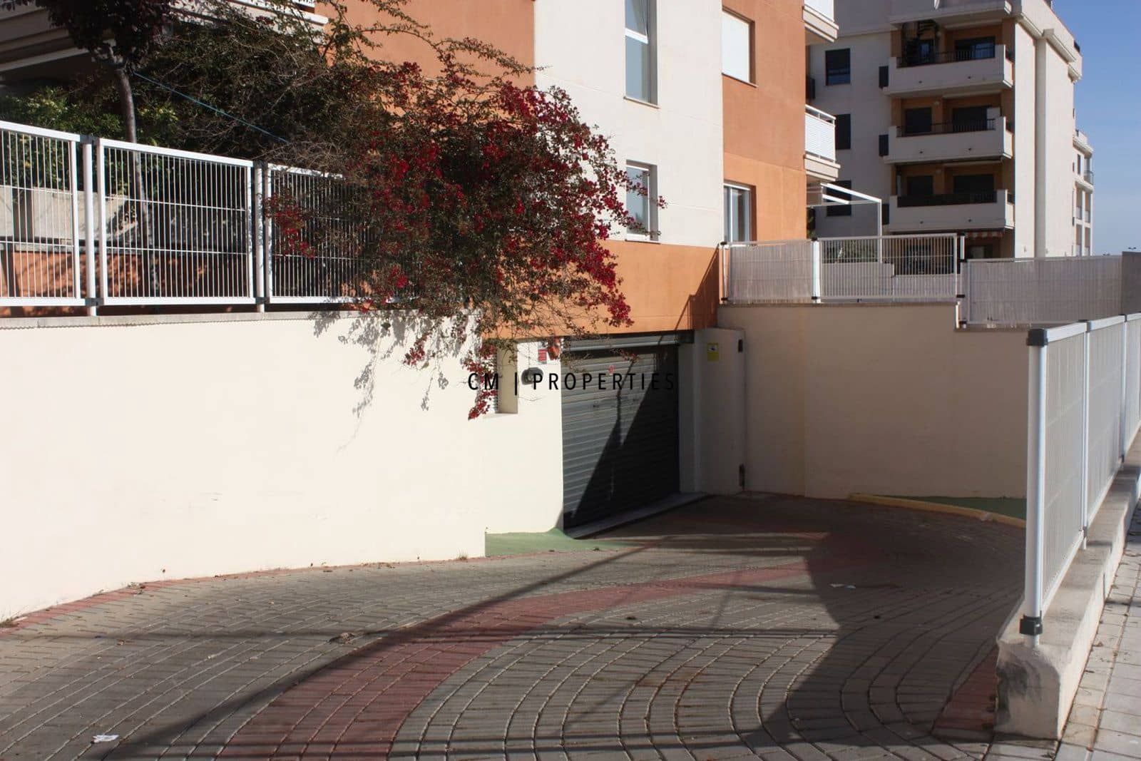 2 bedroom Penthouse for rent in Almenara with garage - € 850 (Ref: 9626993)