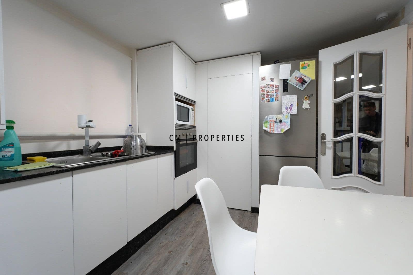 3 makuuhuone Asunto myytävänä paikassa Valencia kaupunki - 350 000 € (Ref: 9628162)