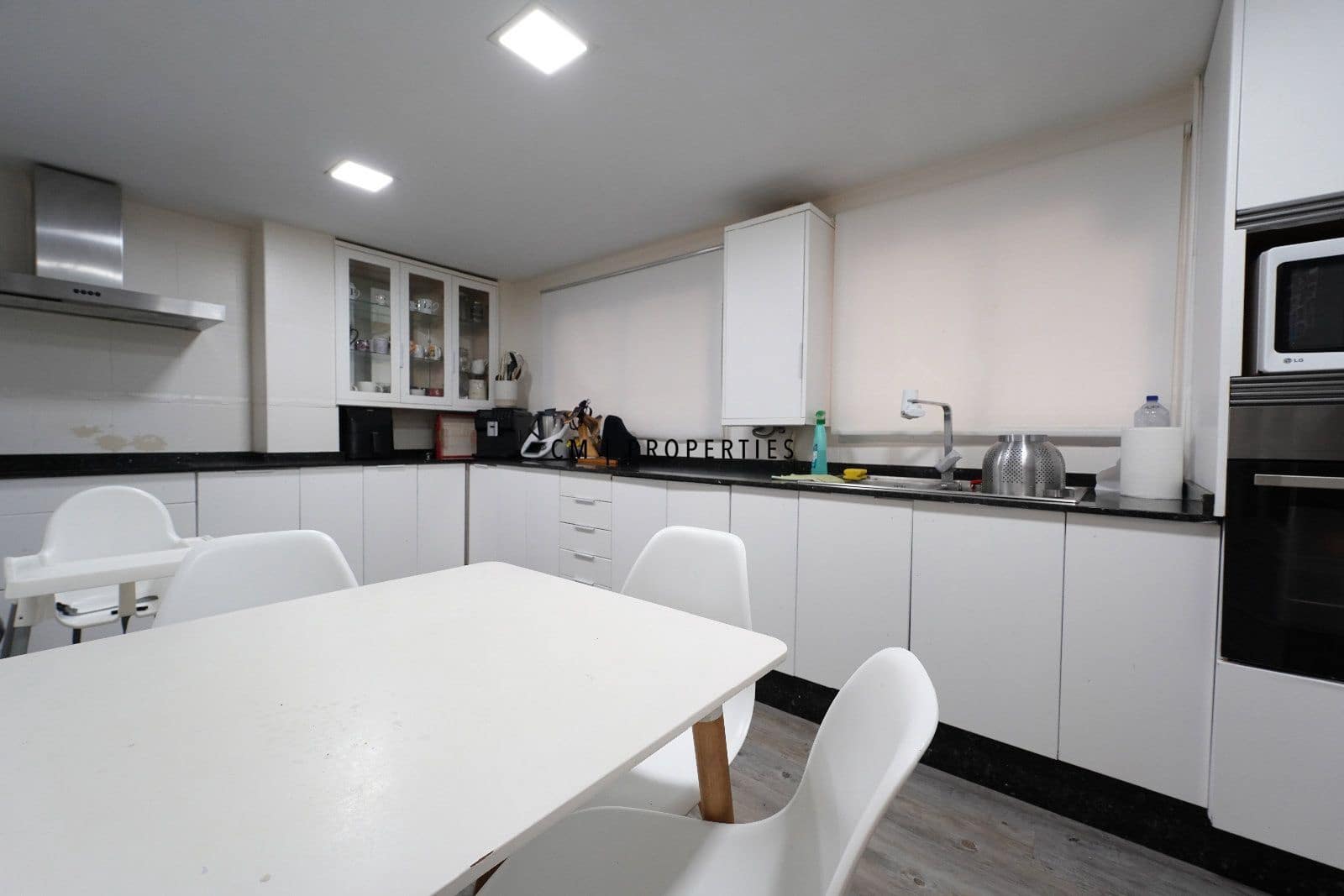 3 makuuhuone Asunto myytävänä paikassa Valencia kaupunki - 350 000 € (Ref: 9628162)