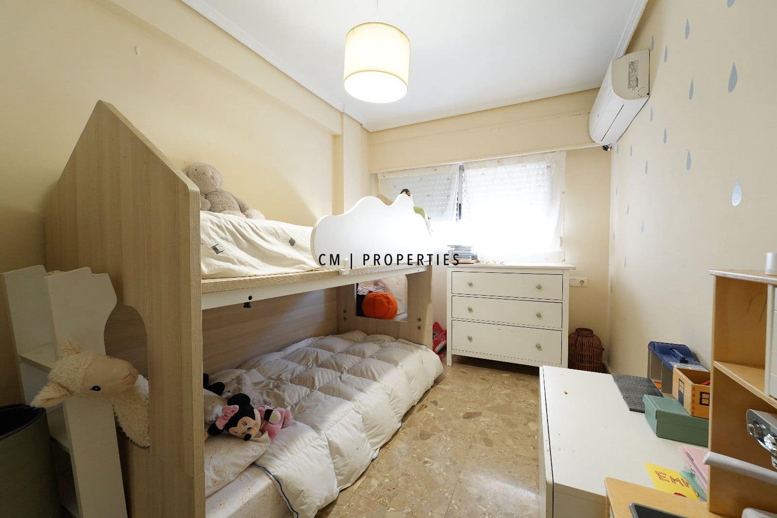 3 makuuhuone Asunto myytävänä paikassa Valencia kaupunki - 350 000 € (Ref: 9628162)