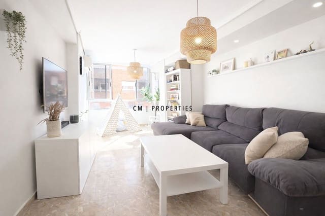 3 makuuhuone Asunto myytävänä paikassa L'Olivereta, Valencia kaupunki - 350 000 € (Ref: 9628162)