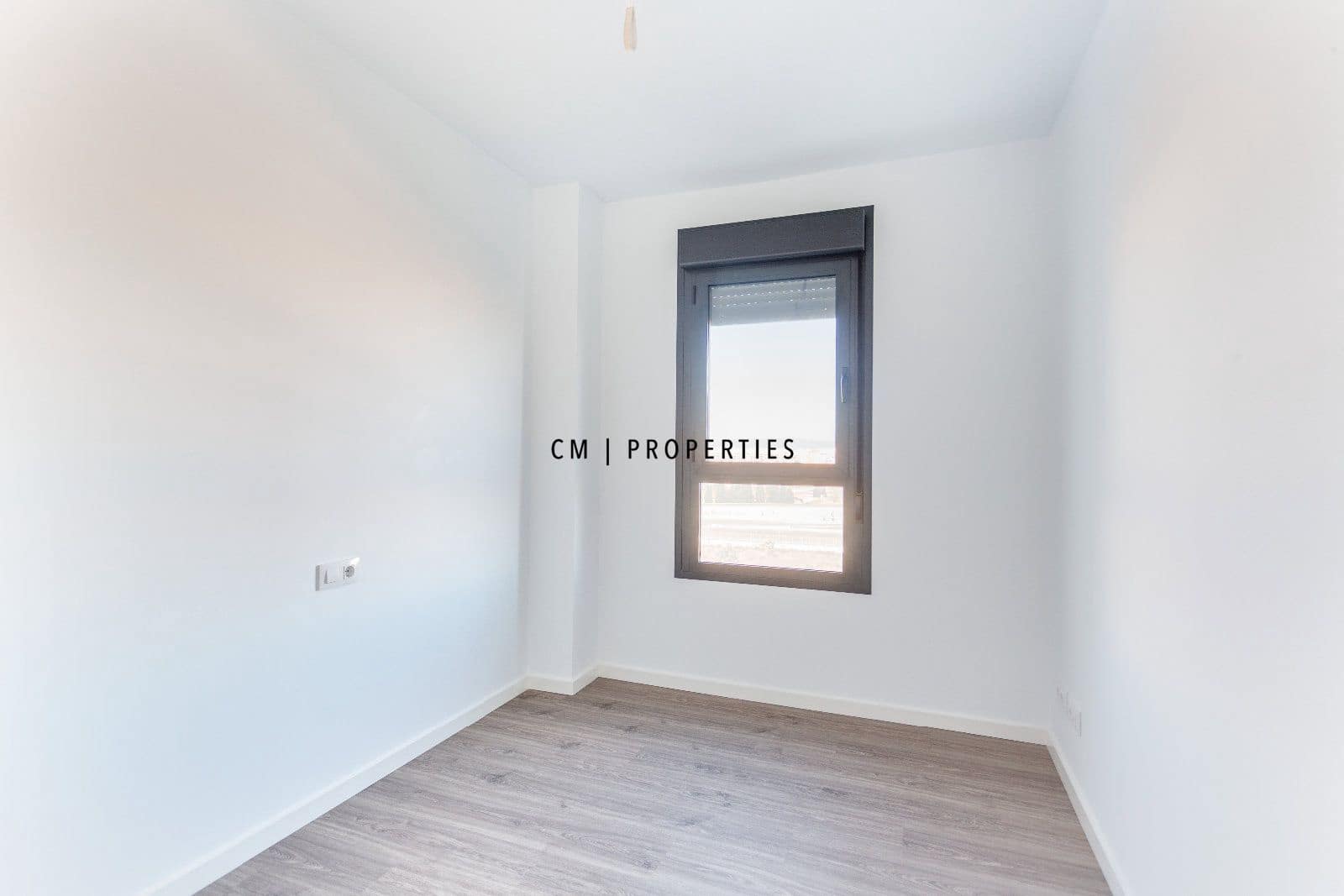 3 makuuhuone Asunto vuokrattavana paikassa Valencia kaupunki mukana uima-altaan 
autotalli - 1 650 € (Ref: 9628293)