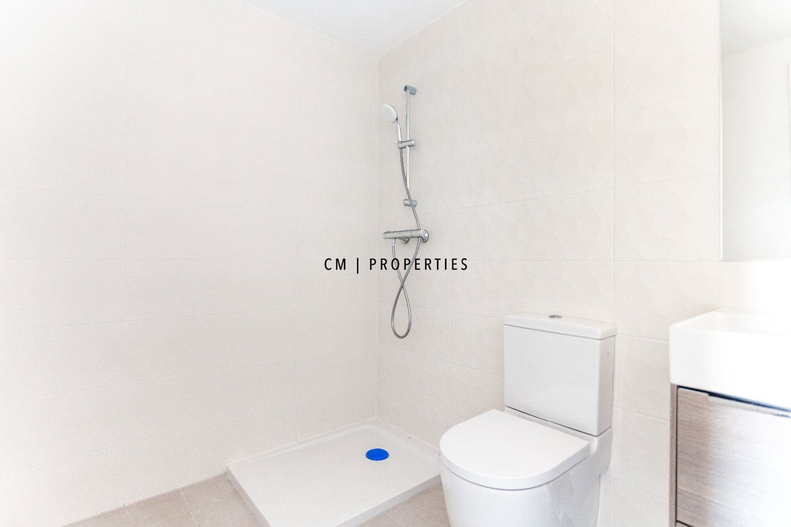 3 makuuhuone Asunto vuokrattavana paikassa Valencia kaupunki mukana uima-altaan 
autotalli - 1 650 € (Ref: 9628293)