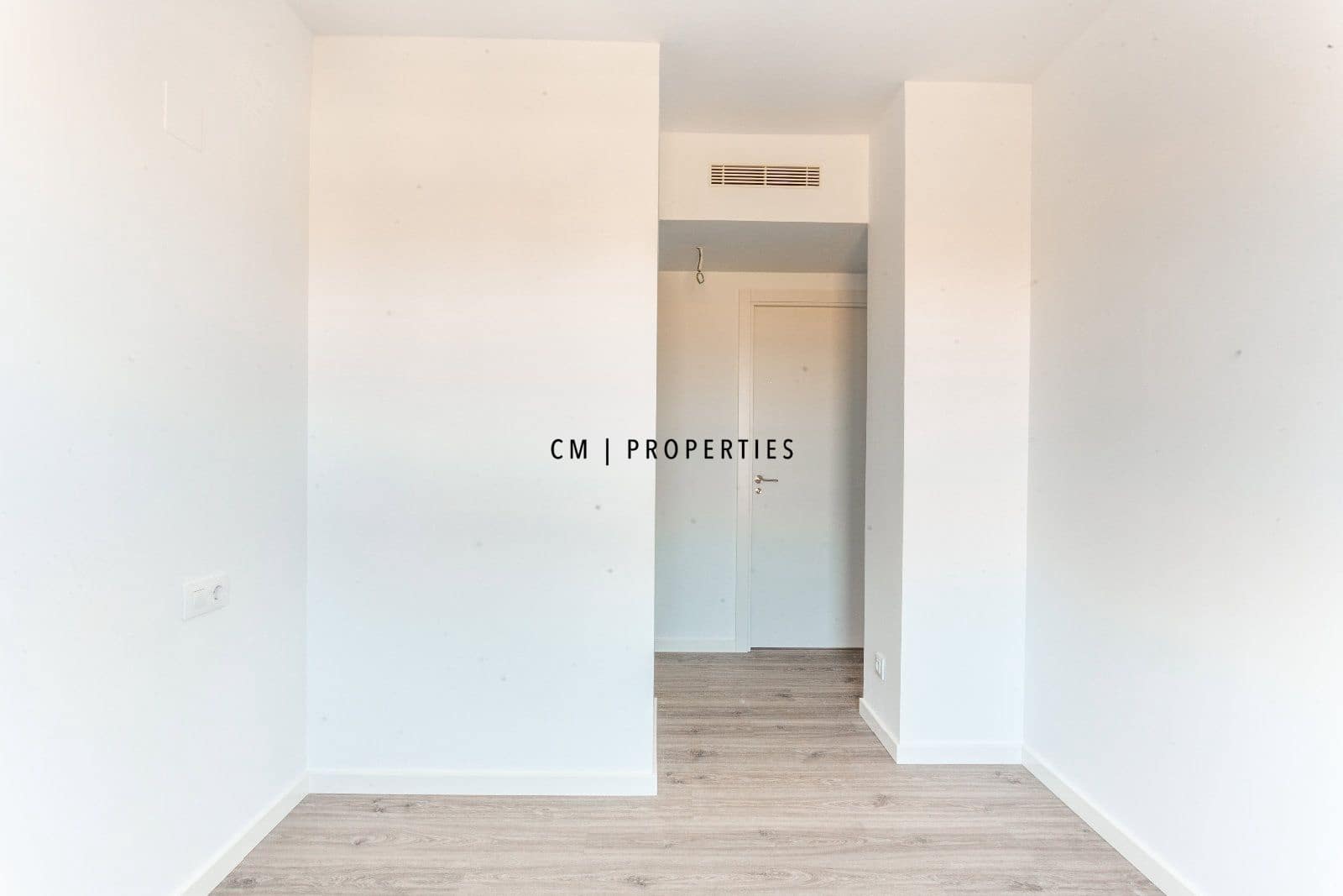 3 makuuhuone Asunto vuokrattavana paikassa Valencia kaupunki mukana uima-altaan 
autotalli - 1 650 € (Ref: 9628293)