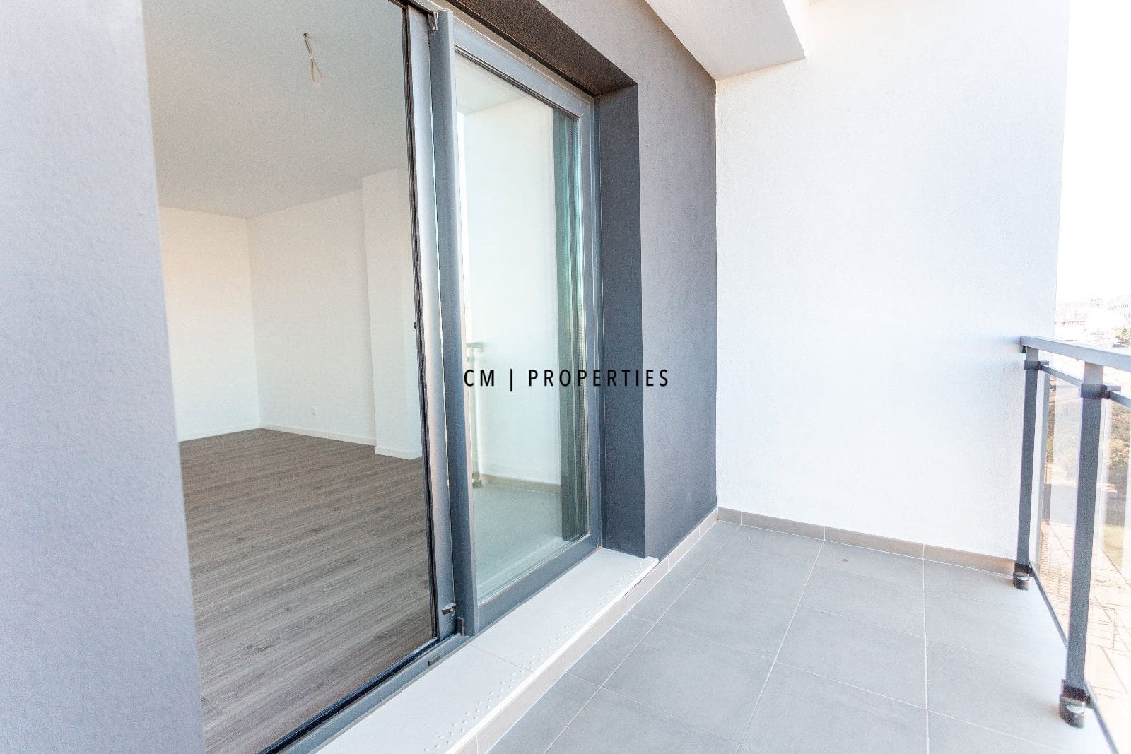 3 makuuhuone Asunto vuokrattavana paikassa Valencia kaupunki mukana uima-altaan 
autotalli - 1 650 € (Ref: 9628293)