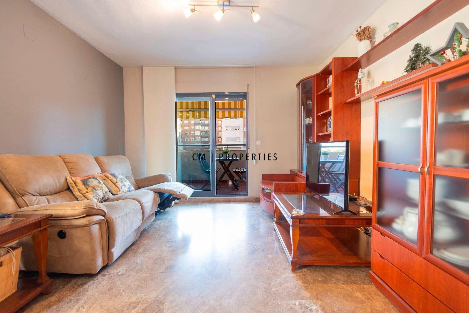 3 sypialnia Mieszkanie do wynajęcia w Miasto Walencja z basenem garażem - 1 600 € (Ref: 9628396)