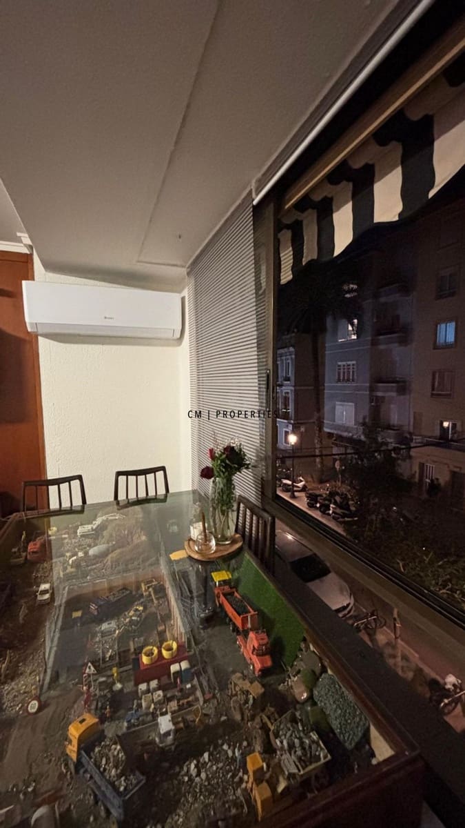 2 slaapkamer Flat te koop in Valencia stad - € 285.000 (Ref: 9629269)