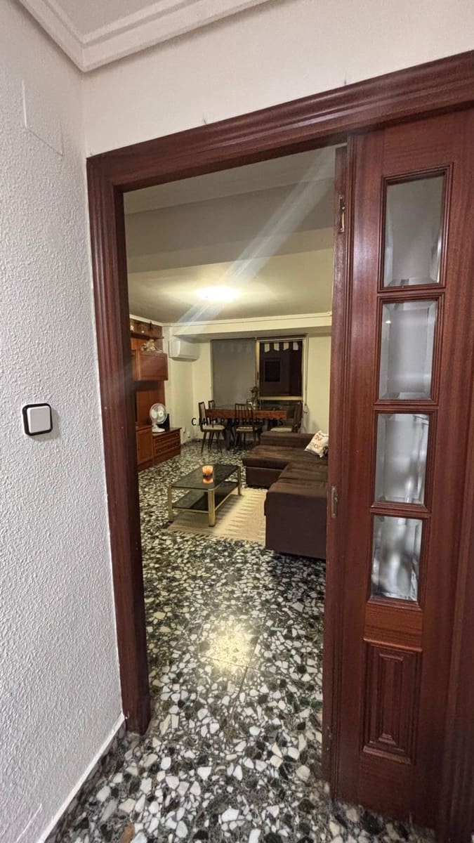 2 slaapkamer Flat te koop in Valencia stad - € 285.000 (Ref: 9629269)