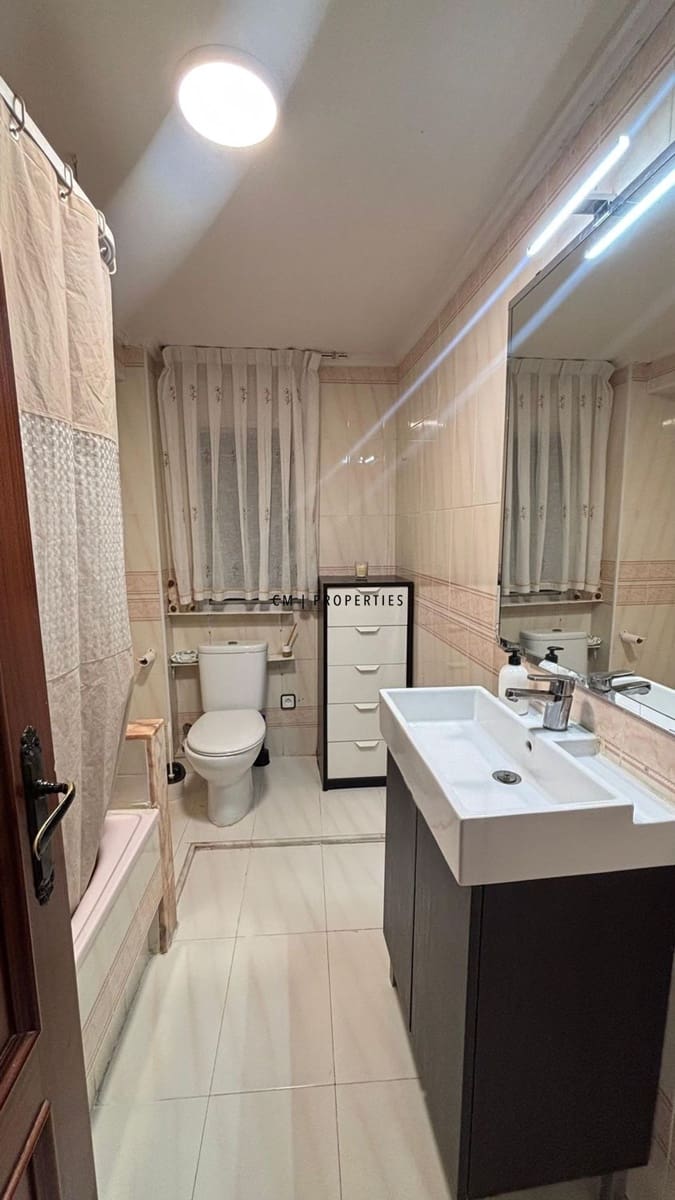 2 slaapkamer Flat te koop in Valencia stad - € 285.000 (Ref: 9629269)