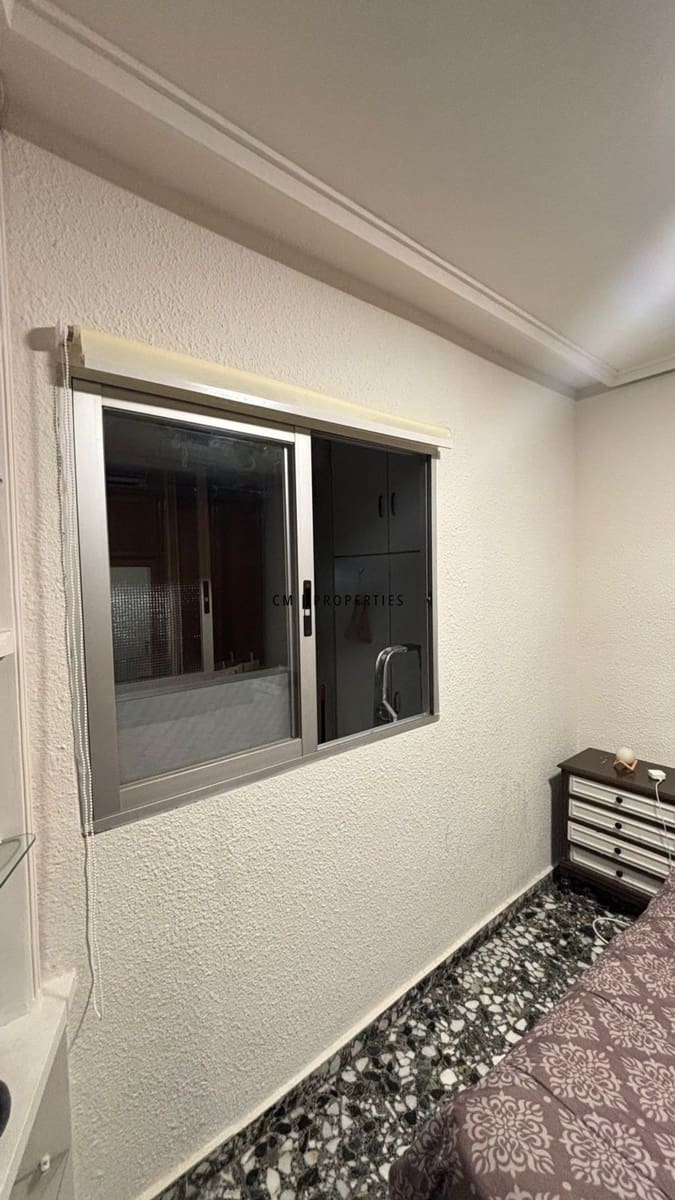 2 slaapkamer Flat te koop in Valencia stad - € 285.000 (Ref: 9629269)