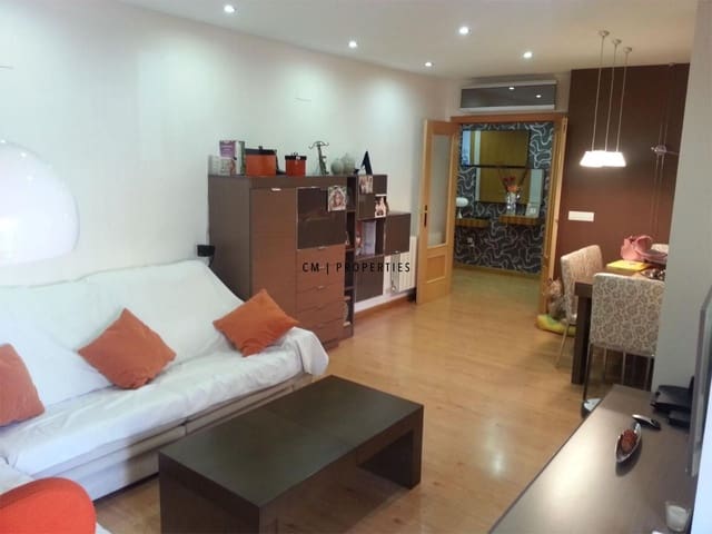 Appartement de 3 chambres à louer à Paterna avec piscine garage - 1 300 € (Ref: 9631827)