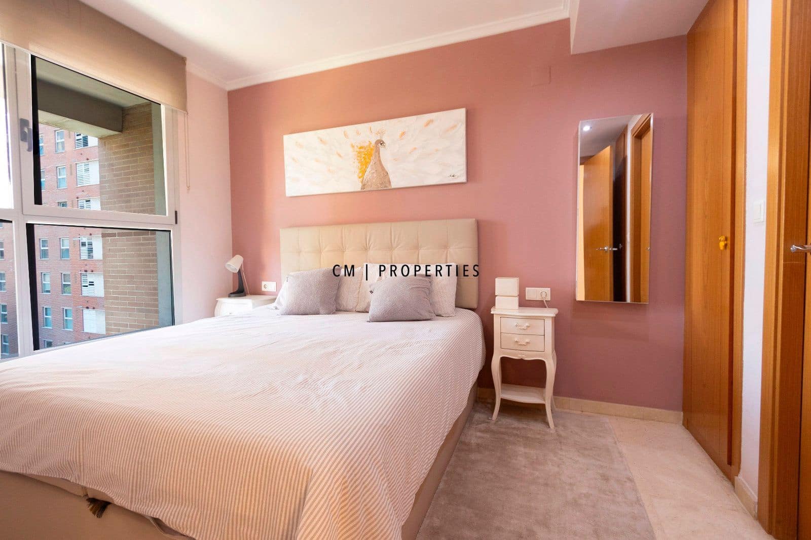 3 slaapkamer Flat te huur in Valencia stad met zwembad - € 1.900 (Ref: 9631828)