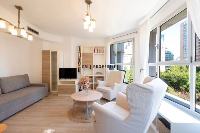 3 slaapkamer Flat te huur in Valencia stad met zwembad - € 1.900 (Ref: 9631828)