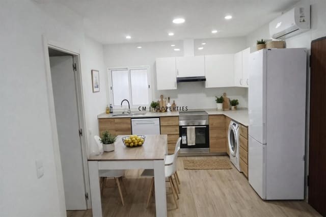 Appartement de 3 chambres à louer à Aldaia - 1 000 € (Ref: 9632663)