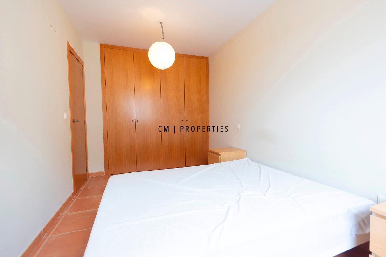 Piso de 2 habitaciones en Almenara en alquiler con piscina garaje - 850 € (Ref: 9632665)