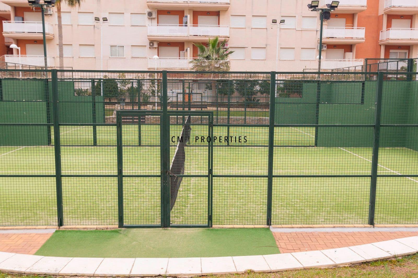 Piso de 2 habitaciones en Almenara en alquiler con piscina garaje - 850 € (Ref: 9632665)