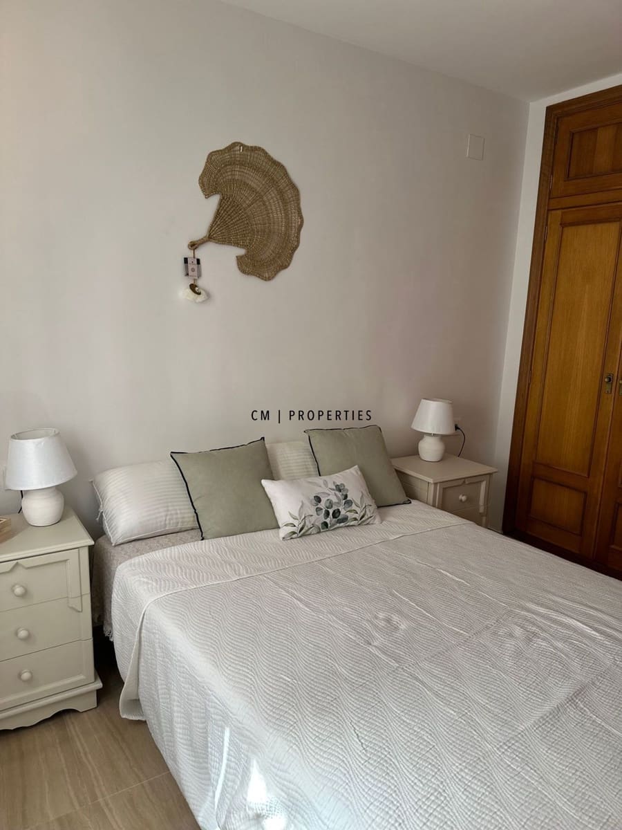 1 sypialnia Mieszkanie do wynajęcia w Chiva z basenem - 1 000 € (Ref: 9634744)