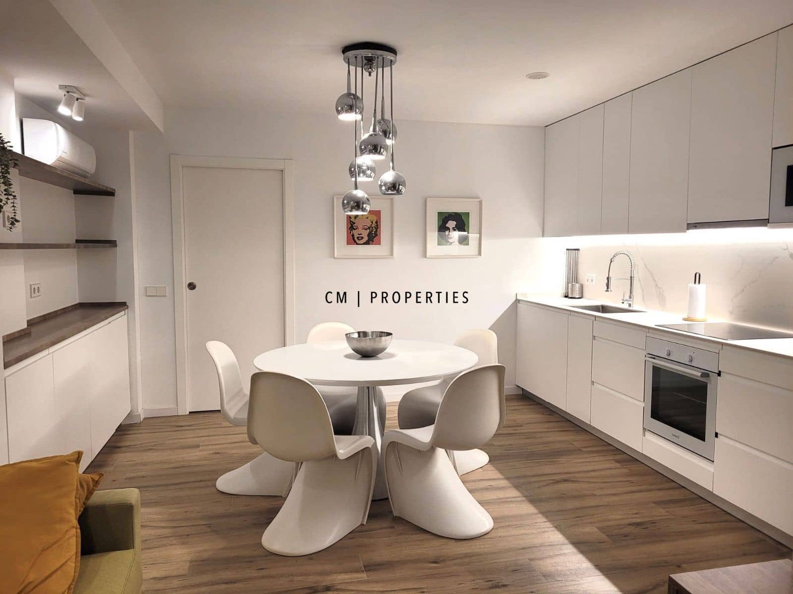 Piso de 2 habitaciones en València ciudad en alquiler con garaje - 1.950 € (Ref: 9634996)