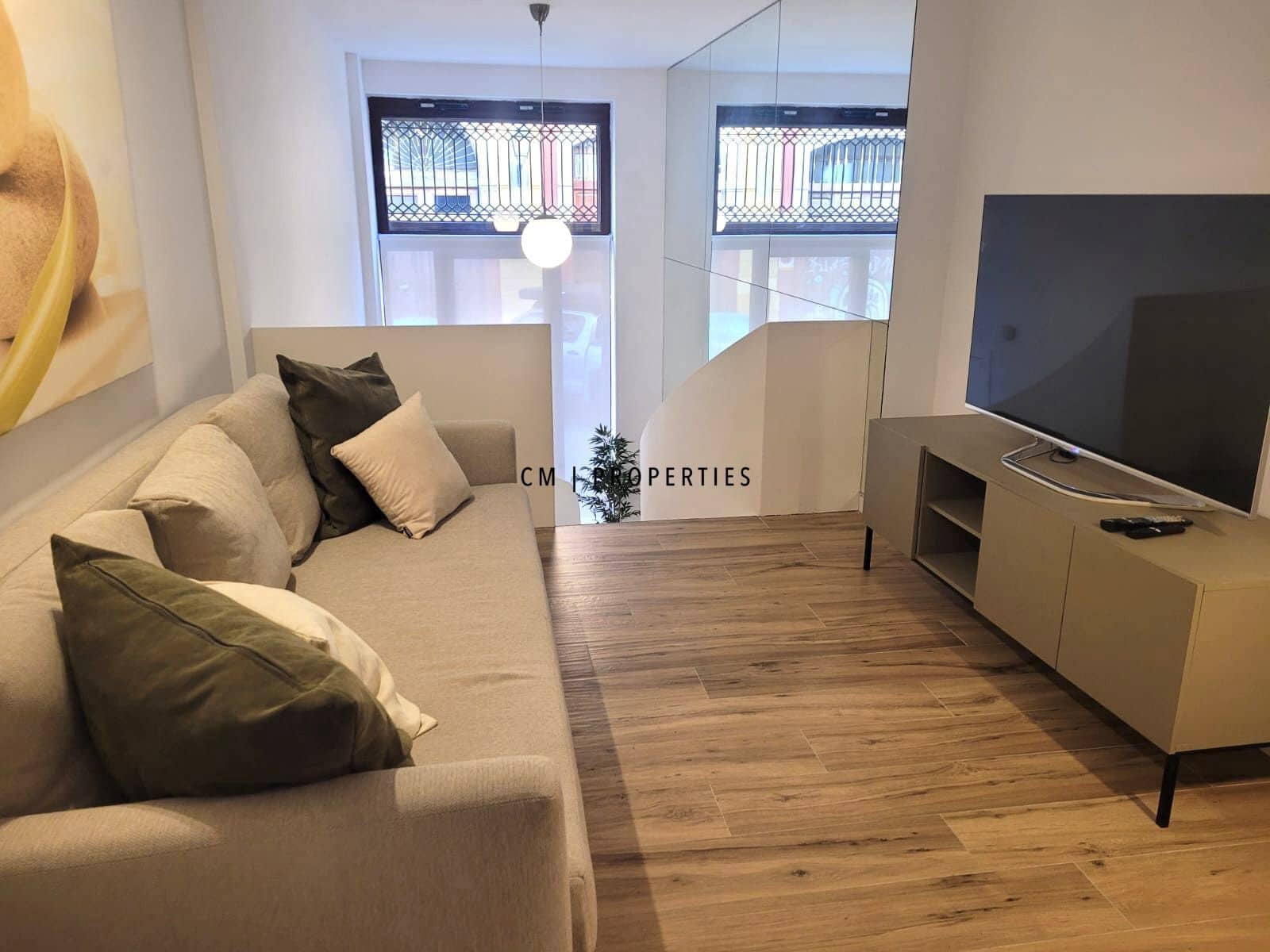 Piso de 2 habitaciones en València ciudad en alquiler con garaje - 1.950 € (Ref: 9634996)
