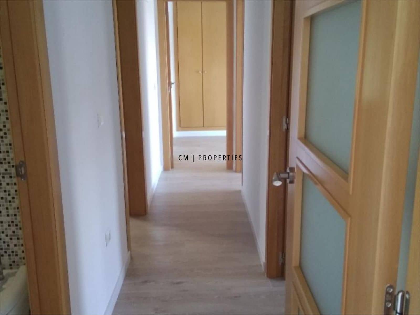 3 bedroom Flat for rent in Valencia city with garage - € 1,300 (Ref: 9636211)